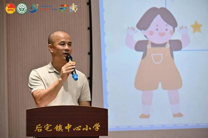 ˇ·ǡm | 2025 ꡰLӖIYIxʽ߳ɹR݈AMĻ